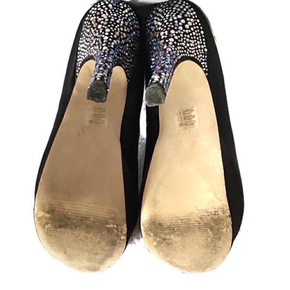 Steve Madden Partyy-R Platform Rhinestone Pumps - Picture 5 of 8